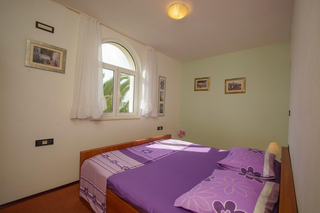 Apartments Jerkunica Rogoznica  Room photo